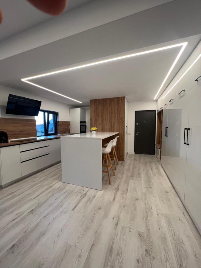 Modern Premium Apartment 1 Тирговіште Екстер'єр фото